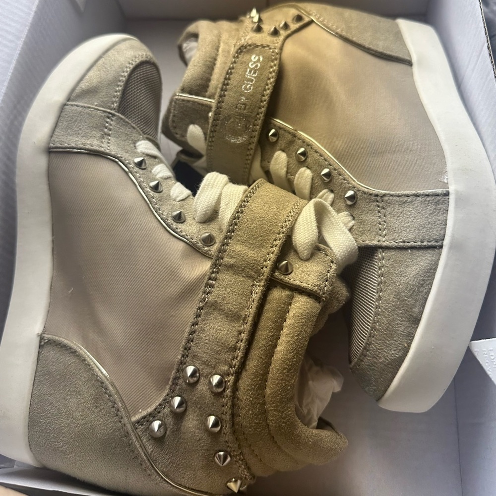 GUESS Women's Beige High-Top Sneakers